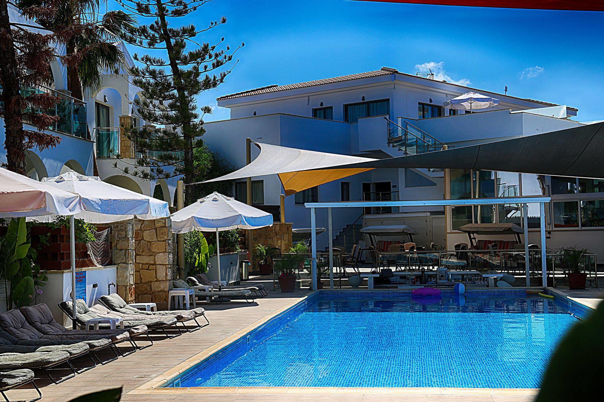 Latchi Escape Hotel And Suites Polis Екстер'єр фото